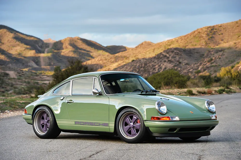 Superbes Porsche 911 par Singer — photo 12