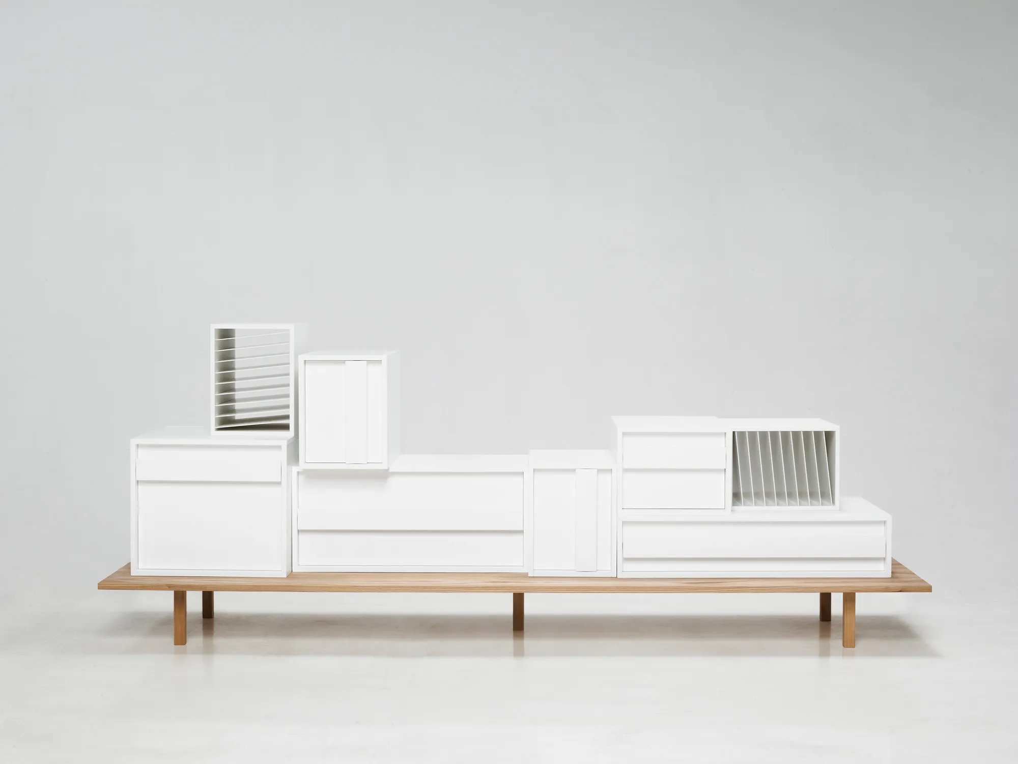 CONTAINER Sideboard par Alain Gilles pour Casamania — photo 1