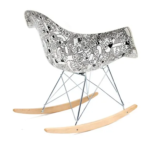 Eames Chairs par Mike Perry — photo 1