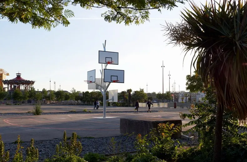 Arbre à basket par A/LTA — photo 3