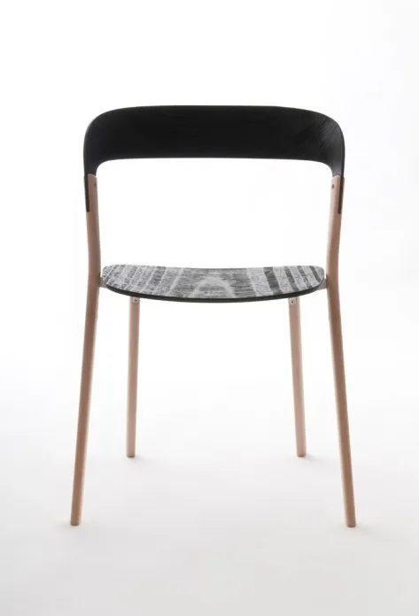 Baguettes chair par Ronan et Erwan Bouroullec — photo 3