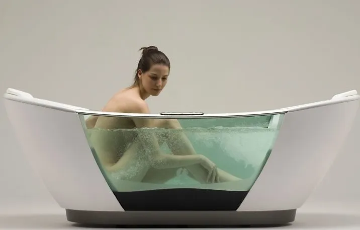 Inout, la baignoire carré de Benedini Associati — photo 1
