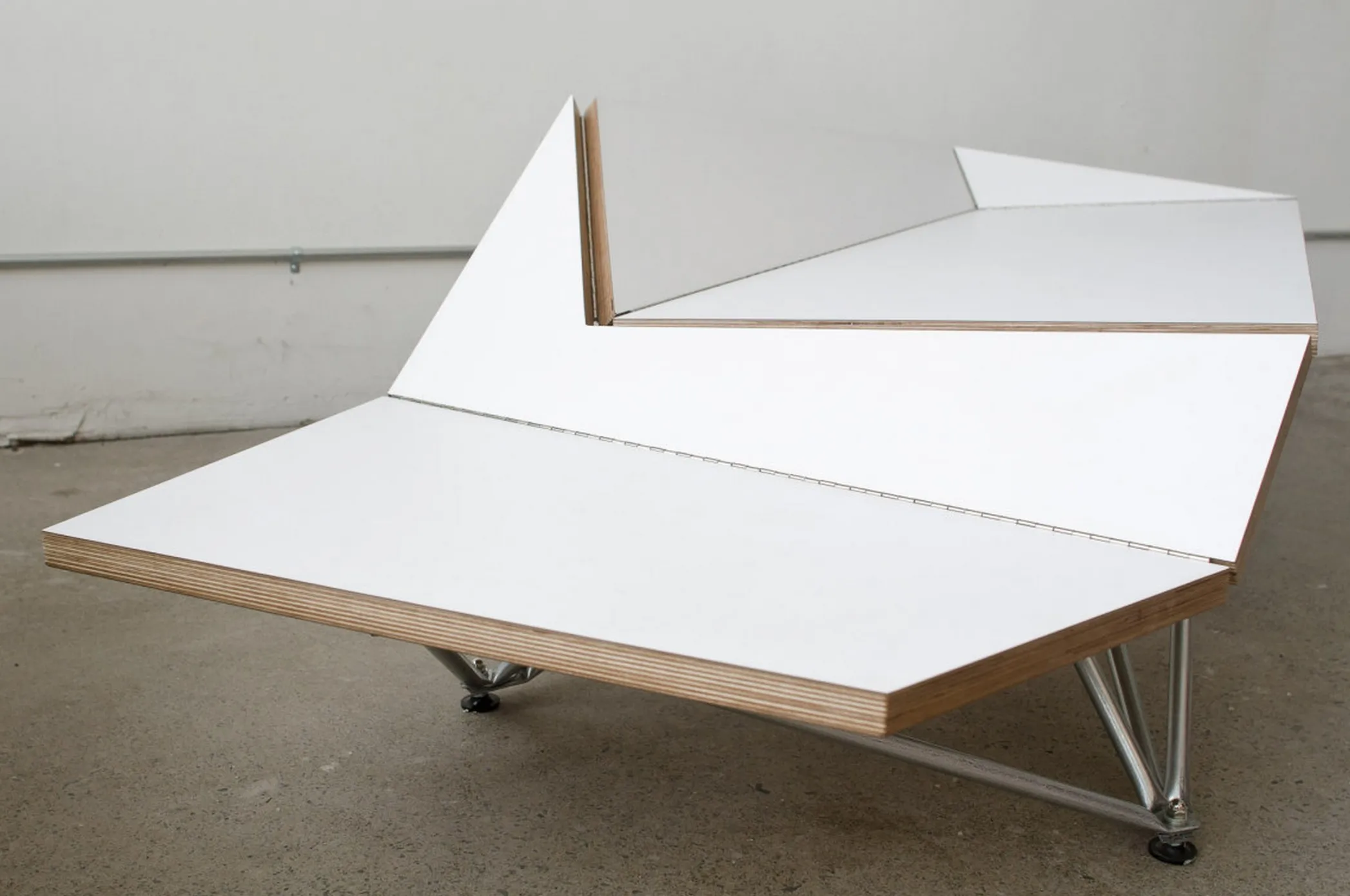 Banc Origami par Black Lab Architects — photo 1