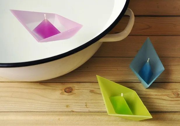 Bougies flottantes par Roman Ficek — photo 1