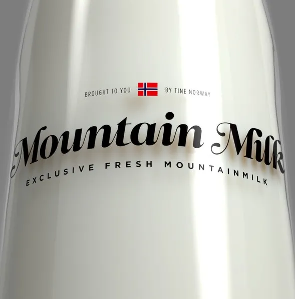 Bouteille de lait Mountain Milk par Anders Drage — photo 4
