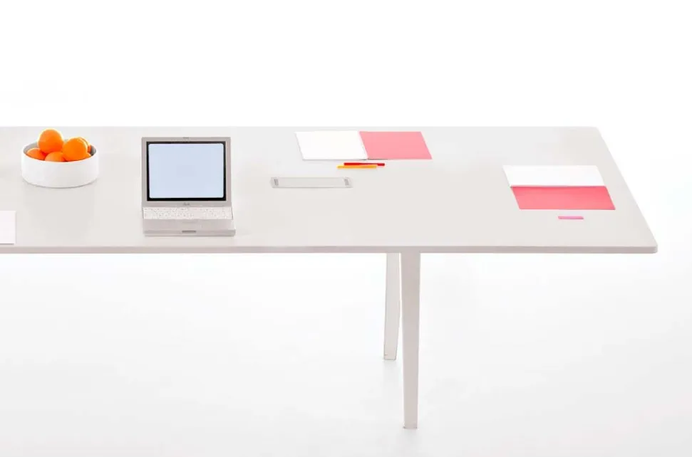 bureau-design-6 Bureau Joyn Bench par Ronan et Erwan Bouroullec — photo 3