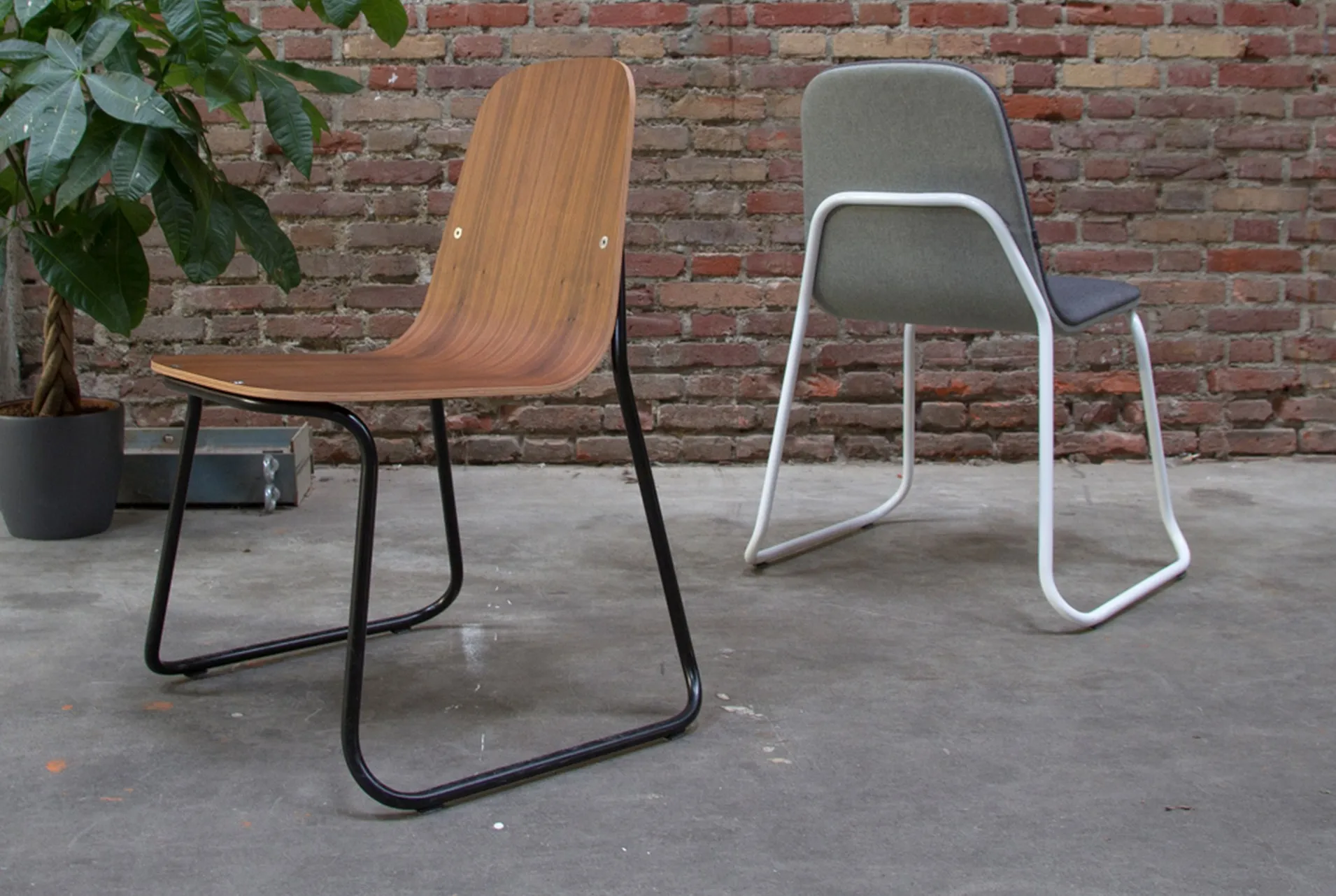 Chaise SIREN par Jacob Nitz — photo 3