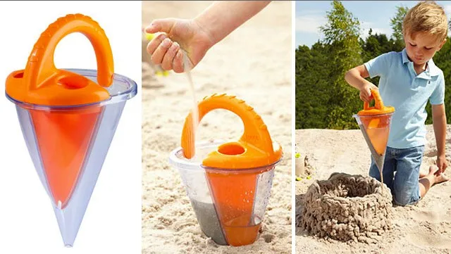 Entonnoir pour faire des châteaux de sable à la plage — photo 1