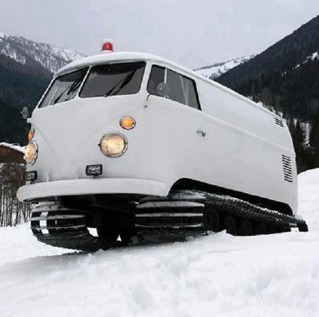 Un combi VW équipé pour la neige — photo 2