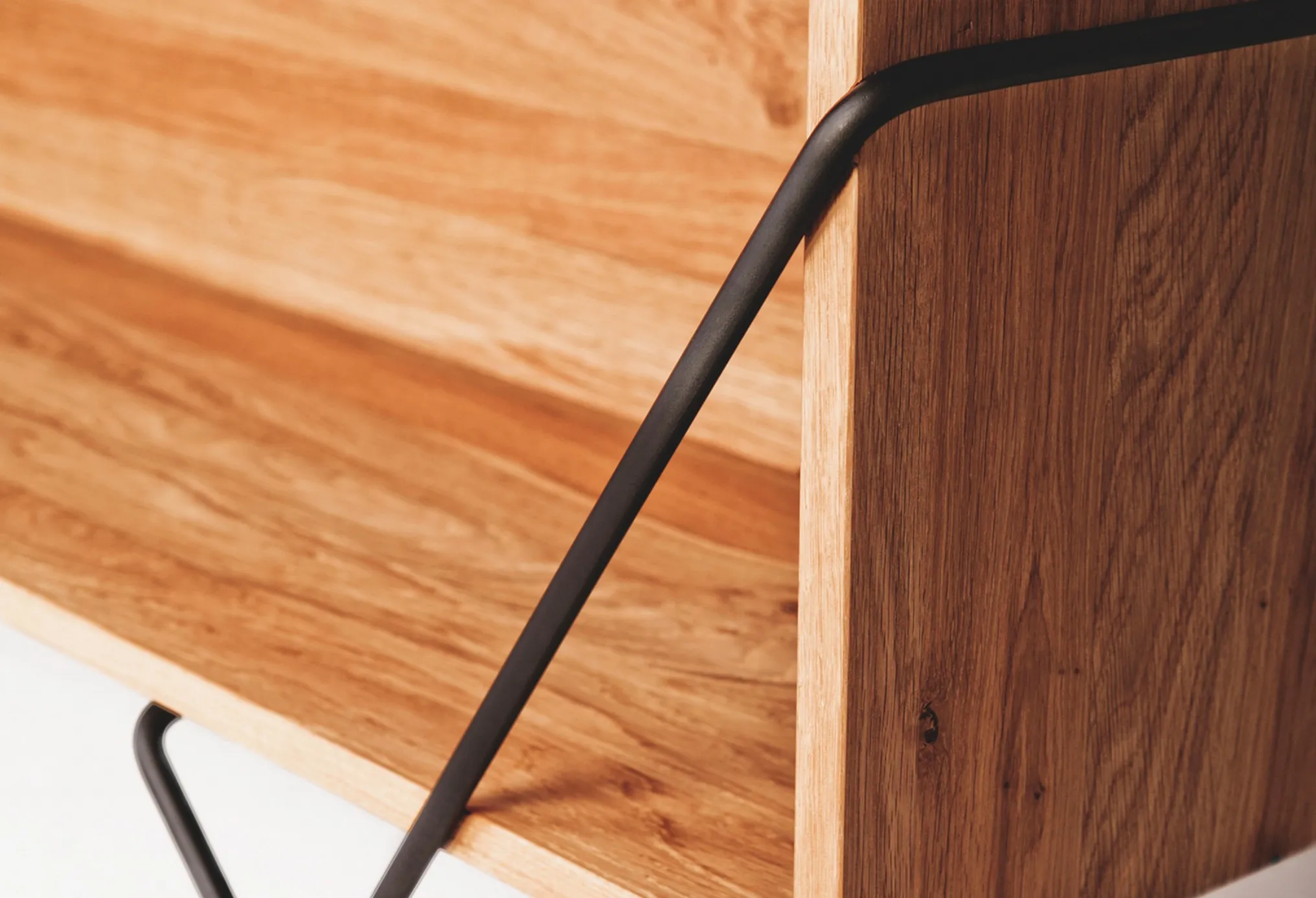Y side table par Kutarq — photo 3