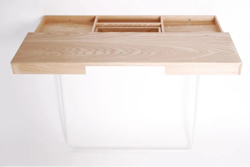 Console en bois Shifty par Daniel Schofield — photo 1