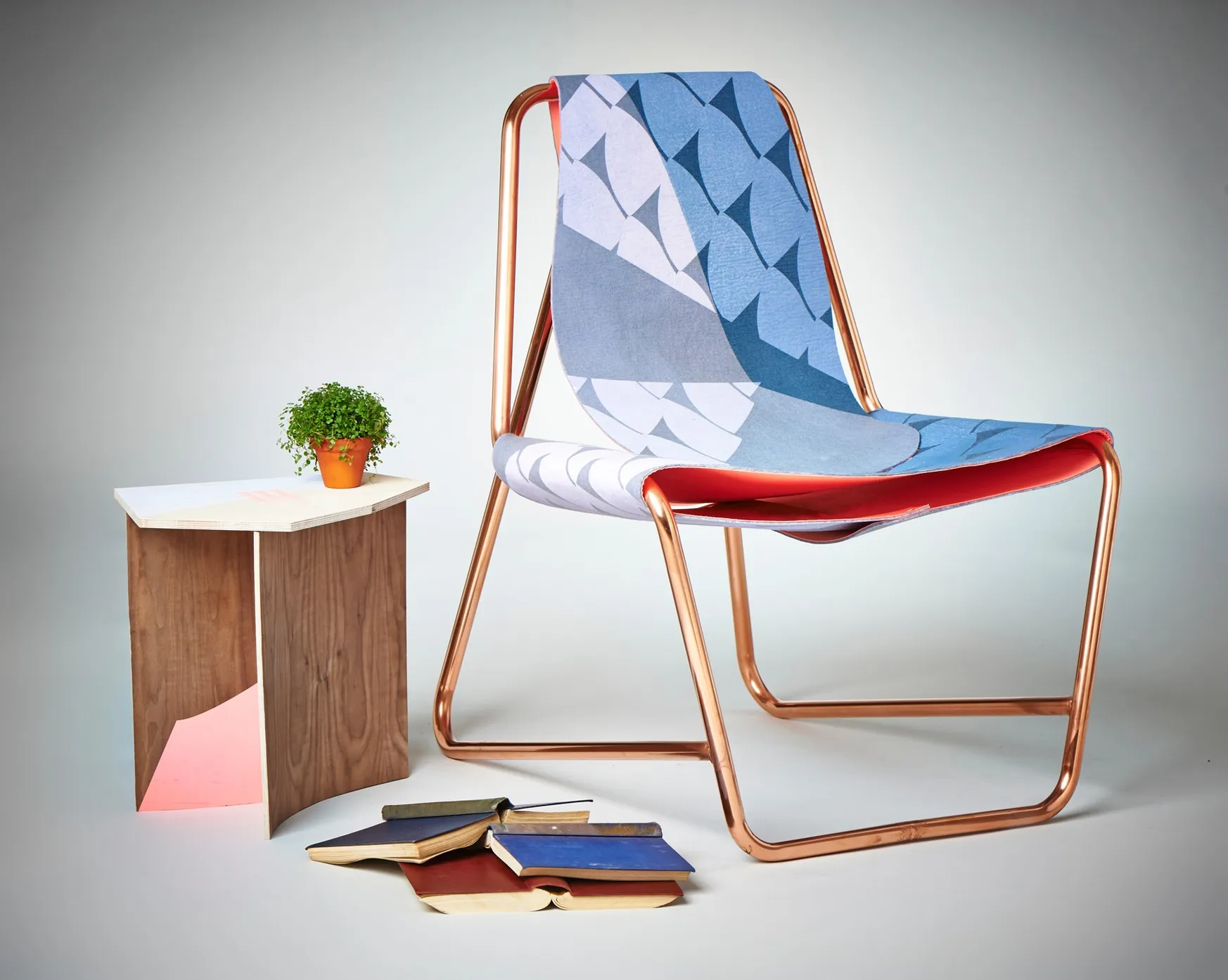 Fauteuil Chroma Frame par Lucy Birley — photo 1