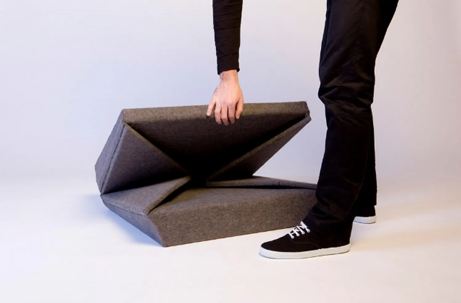 Fauteuil Oyster par Studio kg — photo 3
