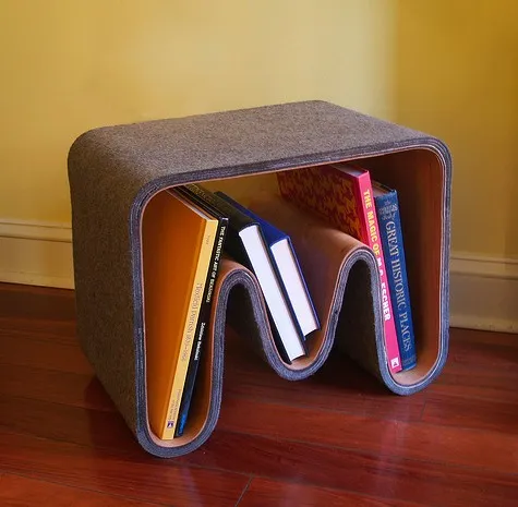 felt-stool-livres-4