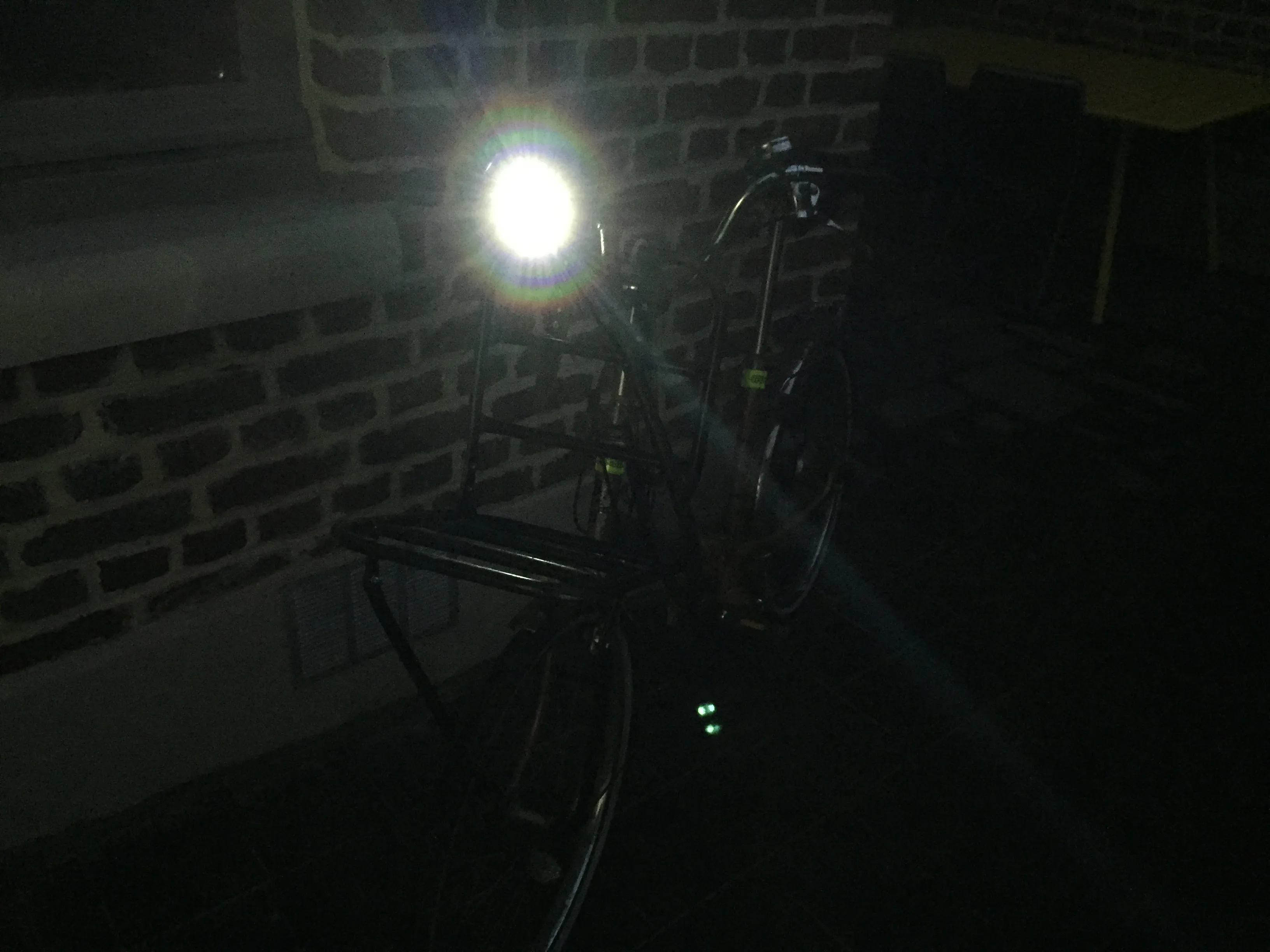 Feux de vélo Blinder Road par Knog — photo 5