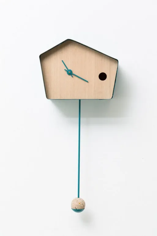 Horloge coucou par Nadège Dell'Ome Seigne et Noëlli Salguero-Hernandez — photo 1