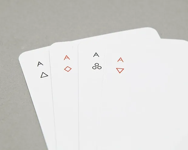 Jeu de carte minimaliste IOTA par Joe Doucet — photo 1