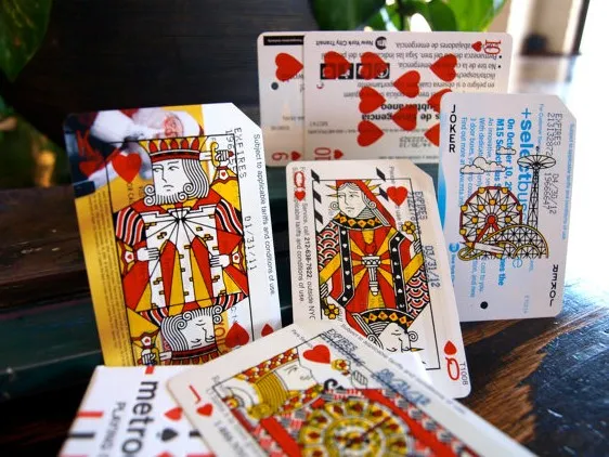 Metrodeck un jeu de carte green par Norman Ibarra — photo 2
