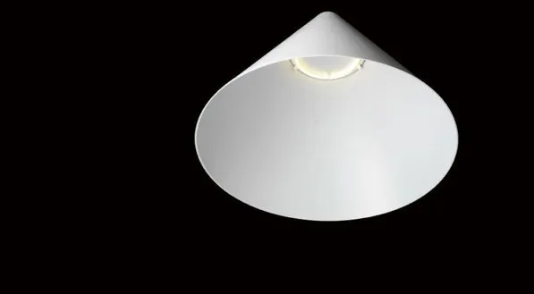 Lampe Cone par Alain Monnens — photo 3