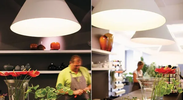Lampe Cone par Alain Monnens — photo 4