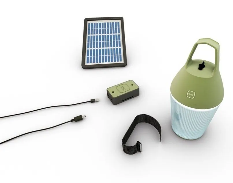 Lampe solaire portable rechargeable Nomad par Alain Gilles — photo 6
