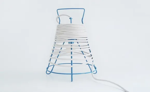 Strip-tease une lampe baladeuse par Arnaud Lapierre — photo 2