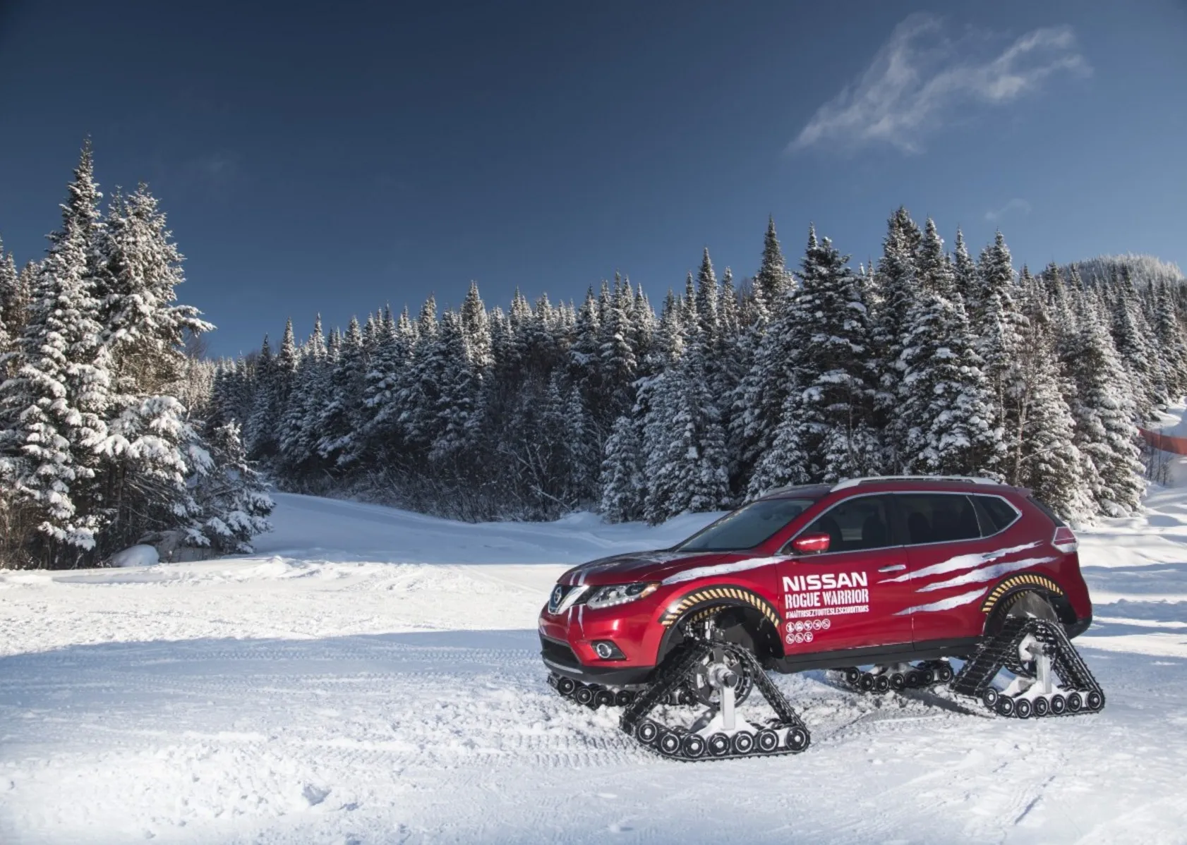 Nissan Rogue Warrior sur les pistes — photo 4