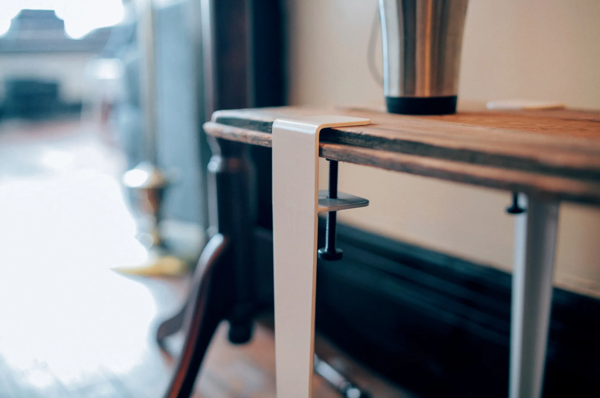The Floyd Leg un astucieux système pour faire une table — photo 2