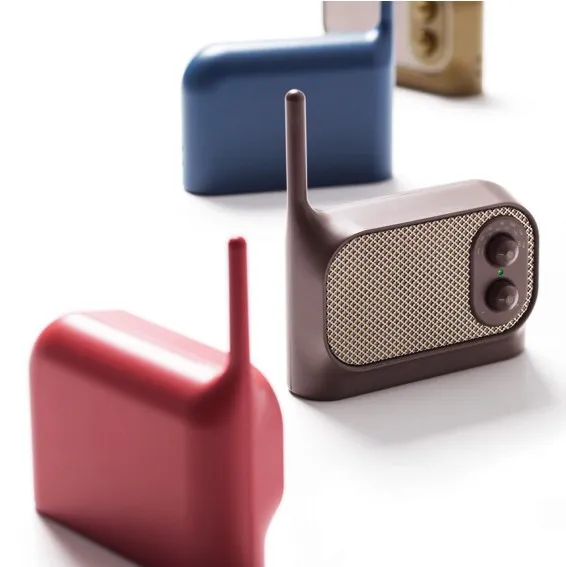 Radio Mezzo par Ionna Vautrin — photo 1