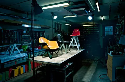 Rearranged, un beau piétement pour les assises Charles and Ray Eames — photo 1