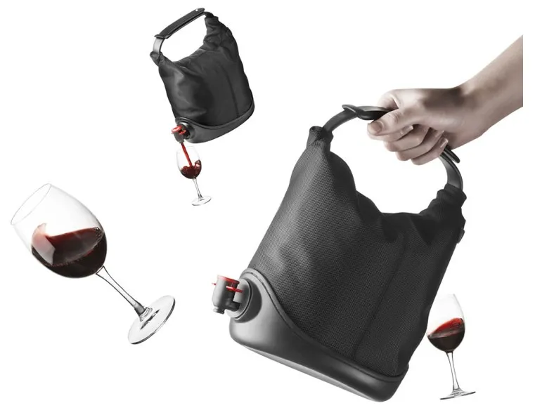 Baggy Winecoat un sac à vin par Jakob Wagner — photo 1