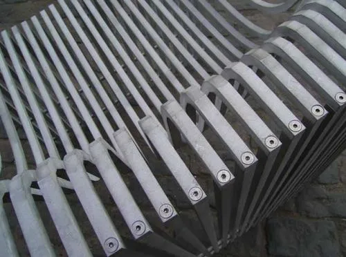 impression chair Julian Mayor chaise aluminium