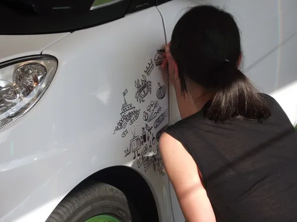 Smart customisée par Johanna Basford — photo 3