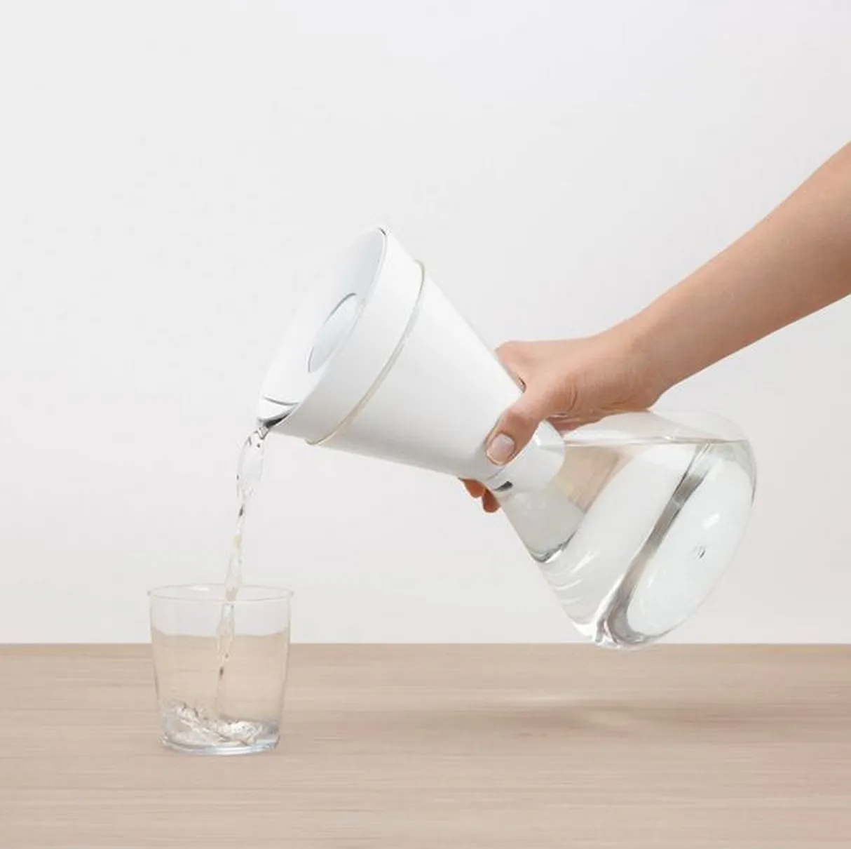 Carafe filtrante Soma Water par Joe Tan et Markus Diebe — photo 3