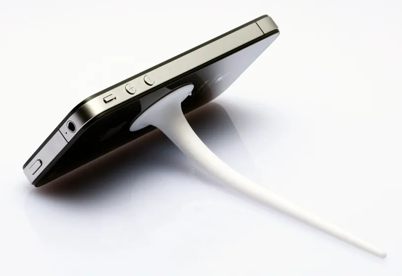Un support iphone très simple par Studiooo Factory — photo 2