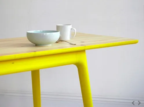 Table E8 par Mathias Hahn — photo 1