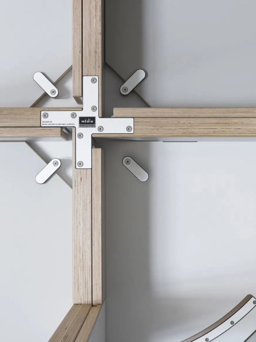 Table extensible Gironde par Juan Pablo Quintero et Michel Gironde — photo 2
