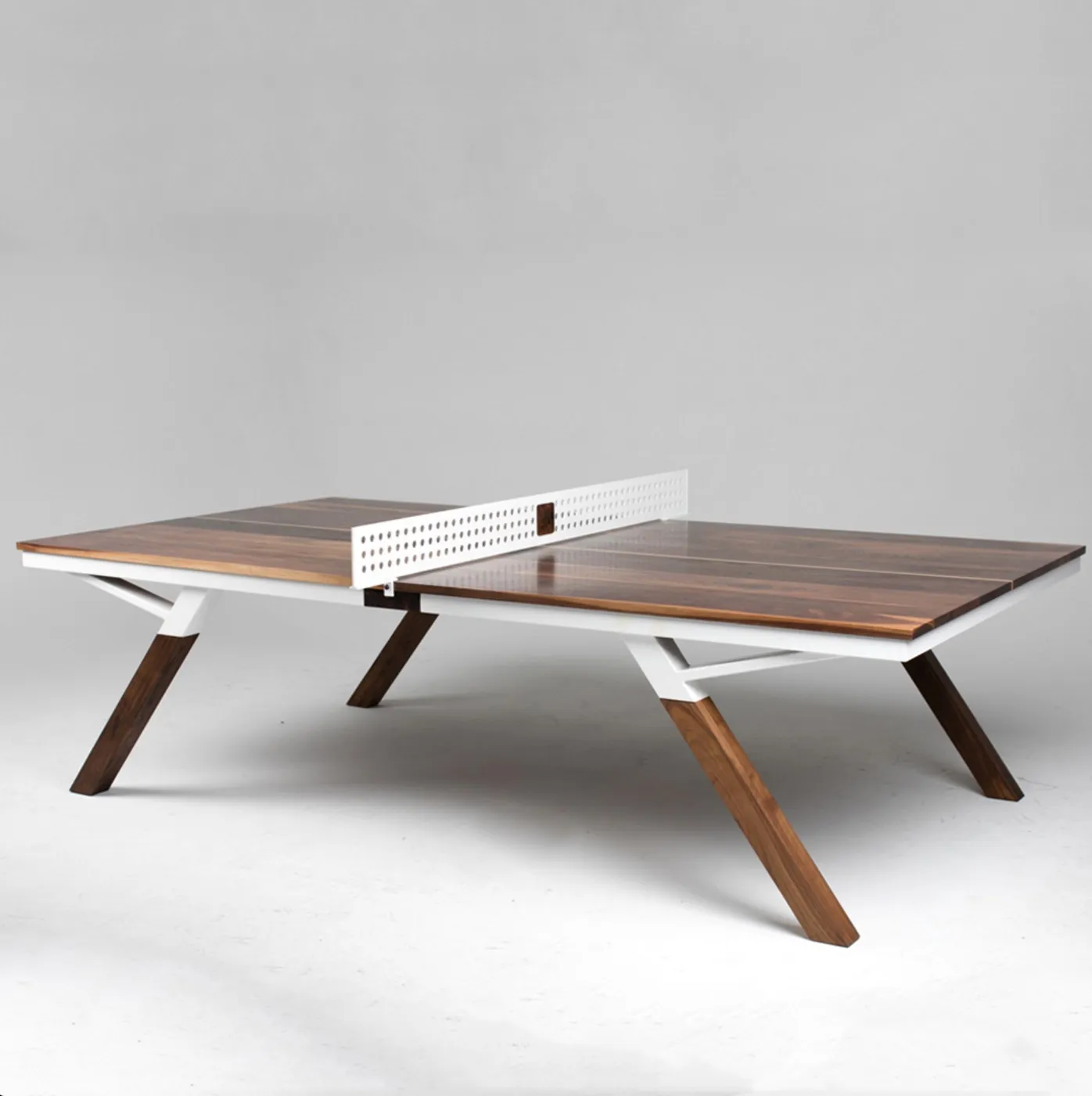 Une belle table de ping pong qui fait aussi office de table à manger — photo 7
