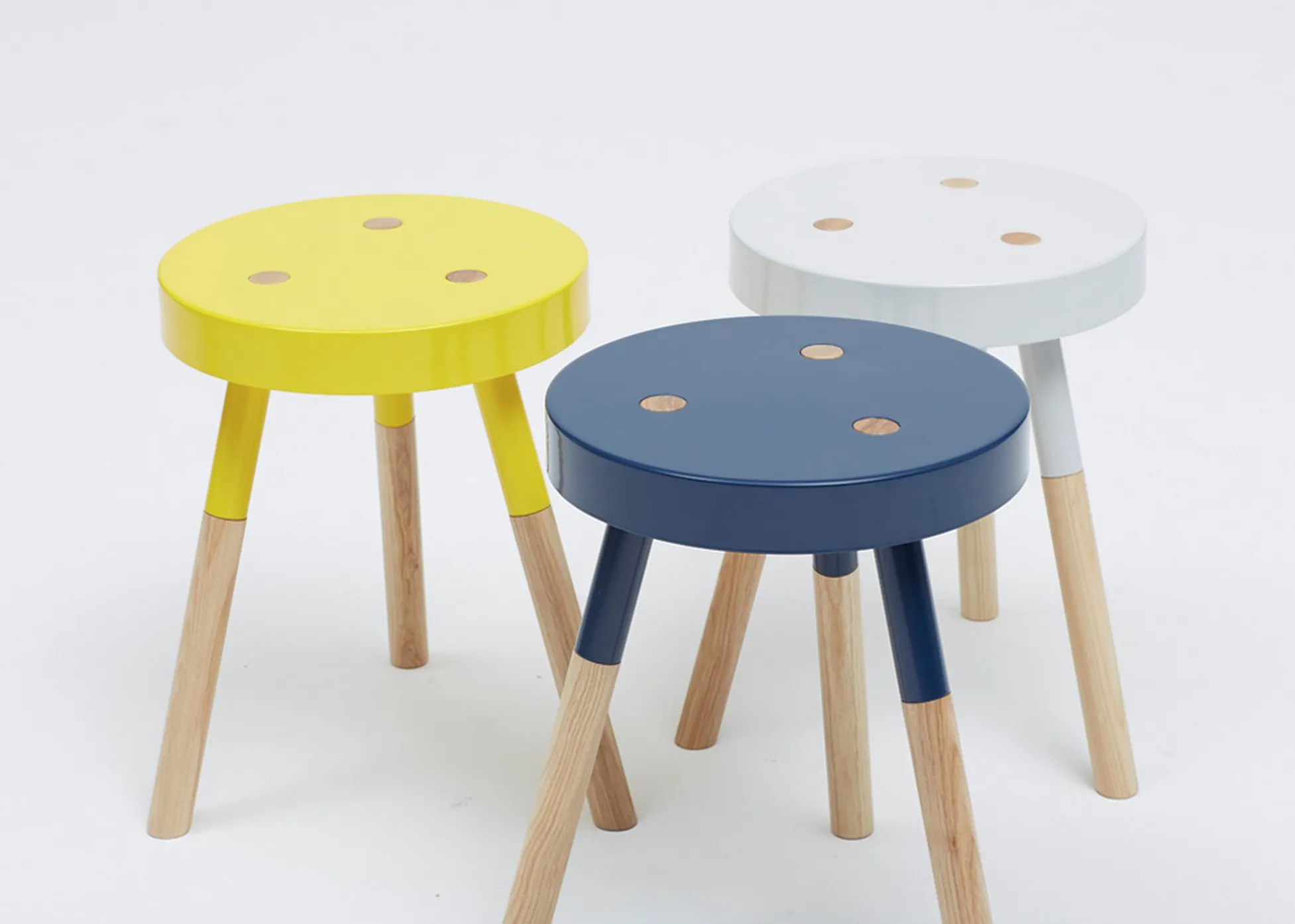 Y Side Table par Tim Webber — photo 3