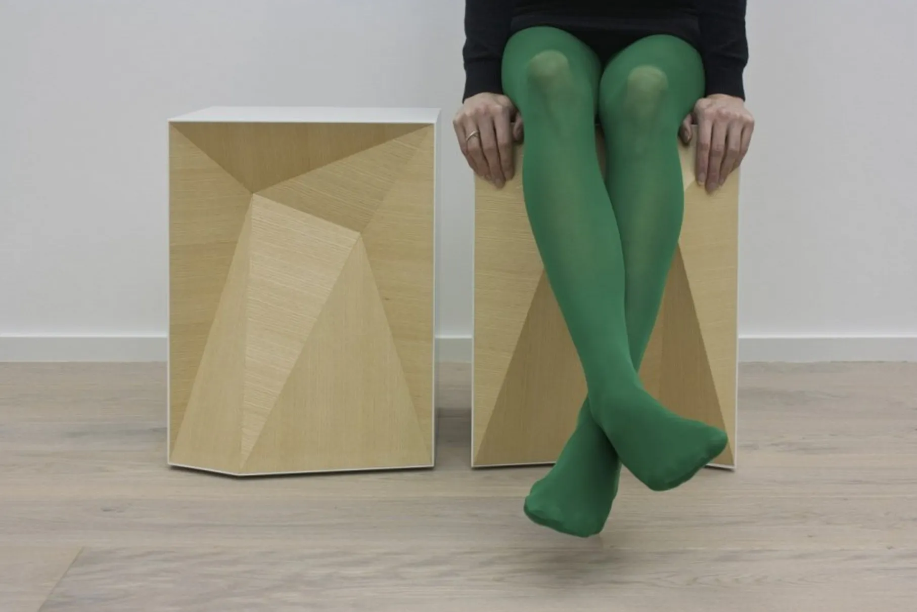 Tabouret, table d'appoint WITHIN par studiovision — photo 1
