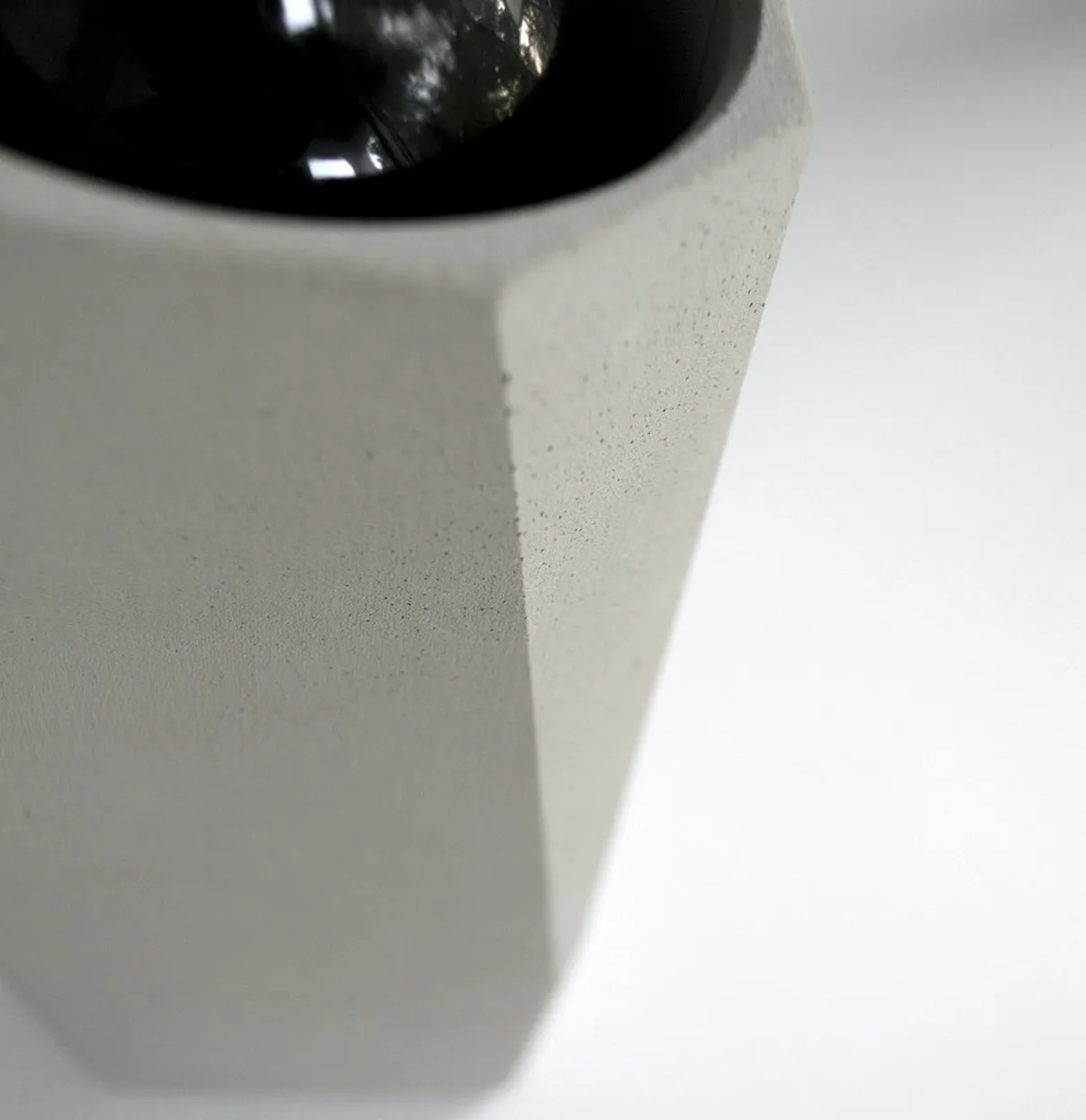 Corvi Concrete Wine cooler pour rafraichir le vin par Francisco Corvi — photo 2